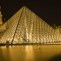 pyramide-du-louvre